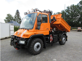 Tipper UNIMOG U400