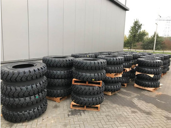 New Wheels and tires for Construction machinery Trelleborg 12.00-20 Dual excavator solid-Tyre/Reifen/Banden: picture 4
