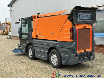 Leasing of Schmidt Swingo Compact 200 4 Radlenkung Kehren + Sprühen Schmidt Swingo Compact 200 4 Radlenkung Kehren + Sprühen: picture 4
