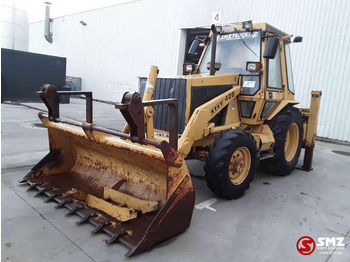 Backhoe loader Caterpillar 428: picture 3