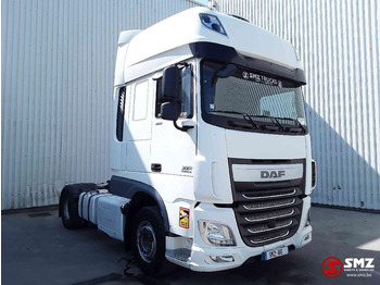 Tractor unit DAF XF 460