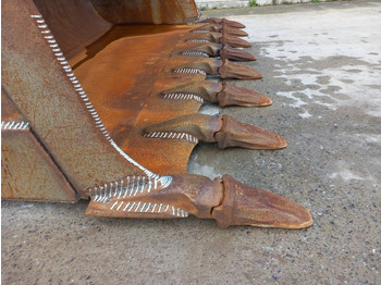 Wheel loader Komatsu WA500-7: picture 4 Wheel loader Komatsu WA500-7: picture 4