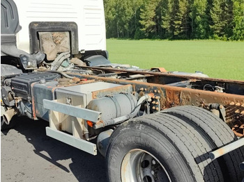Cab chassis truck Volvo FM 13 400: picture 5