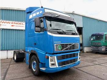 Tractor unit Volvo FH 400 GLOBETROTTER (VIN: 7B446149 / I-SHIFT / ADR-VLG / AIRCONDITIONING / COMPLETE SPOILERSET ON CABIN): picture 2
