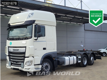 Container transporter/ Swap body truck DAF XF 480