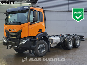 Cab chassis truck IVECO X-WAY