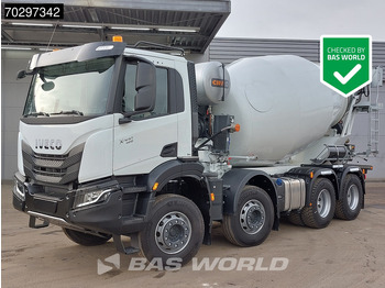Concrete mixer truck IVECO