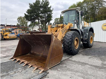 Wheel loader Liebherr L554: picture 2
