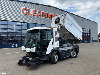 Road sweeper JOHNSTON