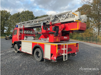 Fire truck 1995 Mercedes-Benz DLK 18/12 4x2 Fire Truck: picture 5