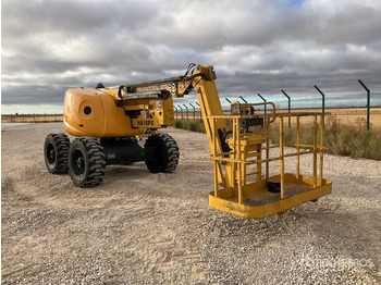 Articulated boom 2003 Haulotte HA16PXNT 4WD Diesel Articulating Boom Lift: picture 3 Articulated boom 2003 Haulotte HA16PXNT 4WD Diesel Articulating Boom Lift: picture 3