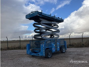 Scissor lift GENIE
