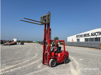 Forklift TOYOTA FDF 30