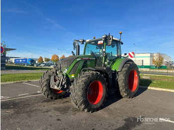 Farm tractor FENDT 720 Vario