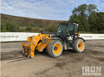 Telescopic handler JCB