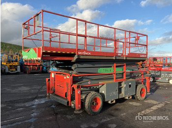 Scissor lift SKYJACK