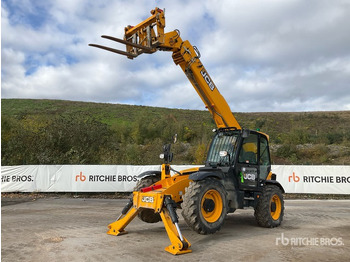Telescopic handler JCB