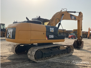 Crawler excavator 2013 Cat 320D2: picture 4