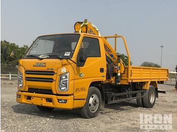 Dropside/ Flatbed truck, Crane truck 2019 JMC JX1041TG26 XCMG SQ2ZK1 2000 kg Knuckle Boo ... Flatbed Truck w/Crane: picture 2