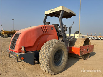 Compactor 2020 Hamm 311 Smooth Drum Compactor: picture 3