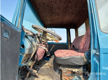 Dropside/ Flatbed truck, Crane truck Iveco 110-17 Flatbed Truck with Crane: picture 4 Dropside/ Flatbed truck, Crane truck Iveco 110-17 Flatbed Truck with Crane: picture 4