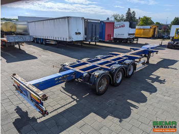 Container transporter/ Swap body semi-trailer D-TEC
