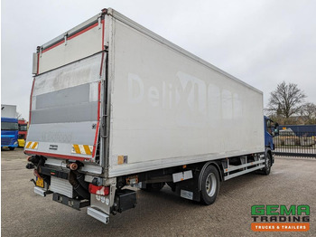 Refrigerator truck Scania P230 4x2 Daycab Euro4 KoelVriesBak 8.2m - Carrier Supra 950Mt + Laadklep 2000kg: picture 4 Refrigerator truck Scania P230 4x2 Daycab Euro4 KoelVriesBak 8.2m - Carrier Supra 950Mt + Laadklep 2000kg: picture 4