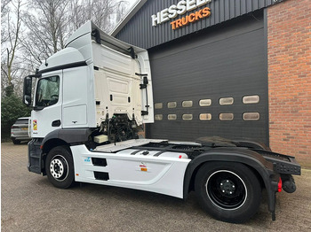 Tractor unit Mercedes-Benz Actros 1840 4X2 679.306KM NL Truck: picture 3
