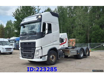 Cab chassis truck VOLVO FH13 540