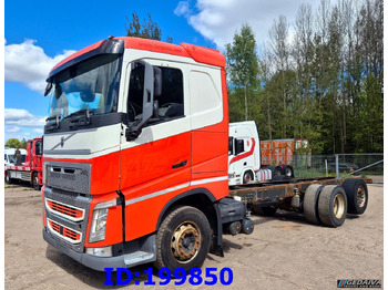 Cab chassis truck VOLVO FH13 540