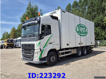 Isothermal truck VOLVO FH13 540