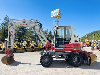 Wheel excavator TAKEUCHI