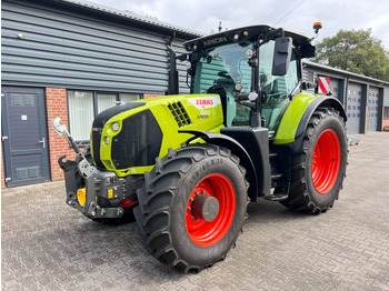 Farm tractor CLAAS Arion 660