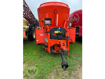 Forage mixer wagon KUHN