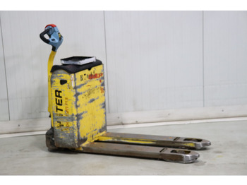 Pallet truck HYSTER