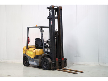 Diesel forklift TCM