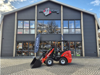 Compact loader MANITOU MLA 2-25 H