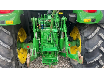 Farm tractor John Deere 5080R Med frontlæsser: picture 4