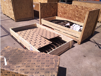New Grill for Construction machinery Caterpillar 4848798: picture 3