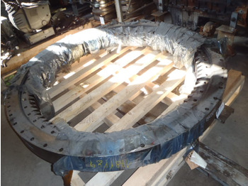 Slewing ring NEW HOLLAND