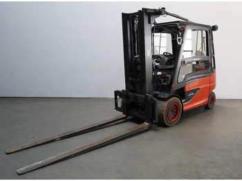 Electric forklift LINDE E