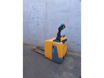 Pallet truck JUNGHEINRICH ERE