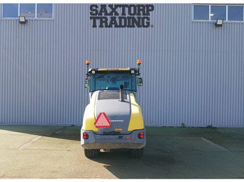 Roller Dynapac CA1500 D, Vält: picture 4