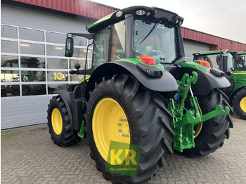 New Farm tractor 6090M John Deere: picture 5