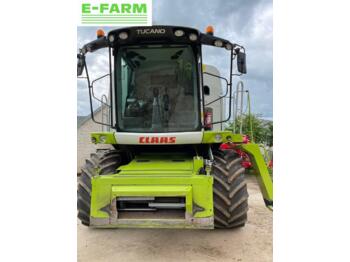 Combine harvester CLAAS Tucano 320