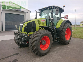 Farm tractor CLAAS Axion 870