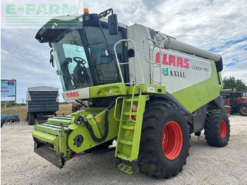 Combine harvester CLAAS Lexion