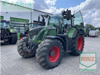 Farm tractor FENDT 718 Vario