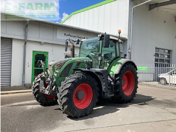 Farm tractor FENDT