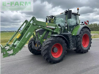 Farm tractor FENDT 724 Vario